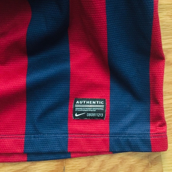 SOLD Nike Messi Jersey - Picture 5 of 6